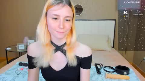 FlexiMona online show from October 9, 2025, 9:40 am