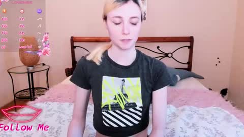 FlexiMona online show from October 16, 2025, 9:32 am