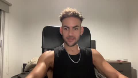 Snapshot of flexy6996 chatting on February 16, 2025, 12:52 am flexy6996 online show from February 16, 2025, 12:52 am