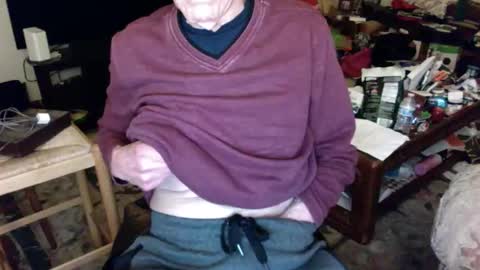 flip4u online show from November 16, 2025, 1:39 pm