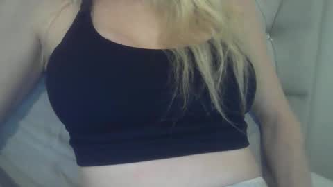 flirtybabe26 online show from October 13, 2025, 12:21 am