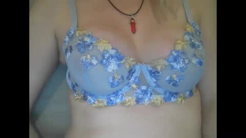 flirtybabe26 online show from April 19, 2026, 9:06 pm