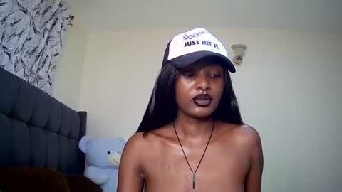 Snapshot of flirtyy_sheery chatting on January 7, 2025, 12:41 pm sheery online show from January 7, 2025, 12:41 pm