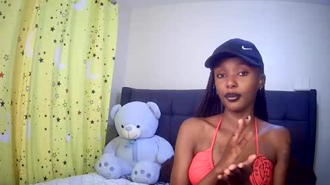 Snapshot of flirtyy_sheery chatting on September 23, 2025, 7:50 pm sheery online show from September 23, 2025, 7:50 pm