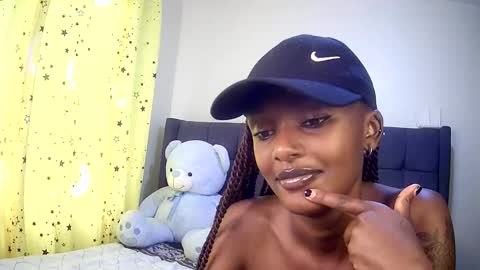 Snapshot of flirtyy_sheery chatting on September 24, 2025, 7:55 am sheery online show from September 24, 2025, 7:55 am
