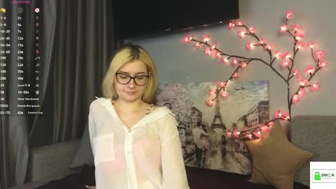 Helly online show from April 16, 2026, 8:31 pm