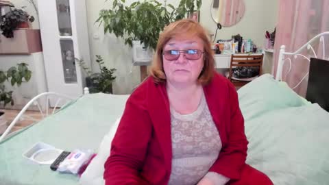 Flowerlower online show from September 28, 2025, 8:25 pm