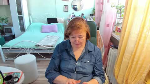 Flowerlower online show from February 18, 2026, 7:26 am