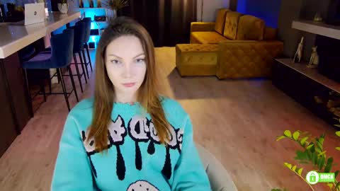 Snapshot of flowerr_powerr chatting on February 9, 2025, 5:54 pm Katrin online show from February 9, 2025, 5:54 pm