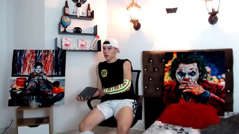 flowers109 online show from February 24, 2025, 10:25 pm