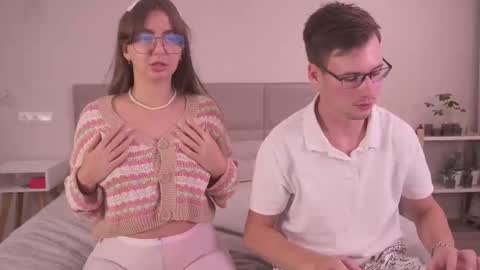 Snapshot of fluffy_hat chatting on October 6, 2025, 6:05 pm Fluffy and Krut online show from October 6, 2025, 6:05 pm