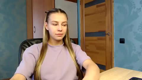 Molli  Ready for any play with you. Hottest show in pvt  Help a student earn big tokens  online show from February 7, 2025, 10:08 am
