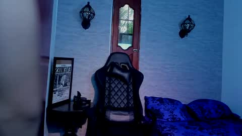 Foni online show from April 1, 2026, 8:17 pm