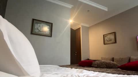 Snapshot of forbiddennvelvet chatting on October 3, 2025, 9:17 am forbiddennvelvet online show from October 3, 2025, 9:17 am