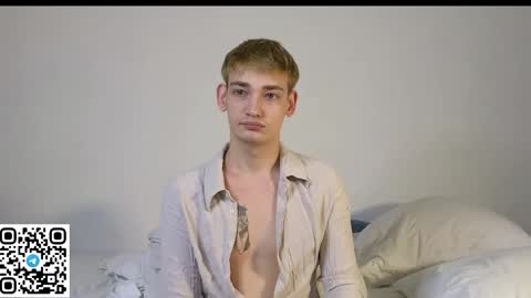 forever_eren online show from February 9, 2026, 11:31 pm