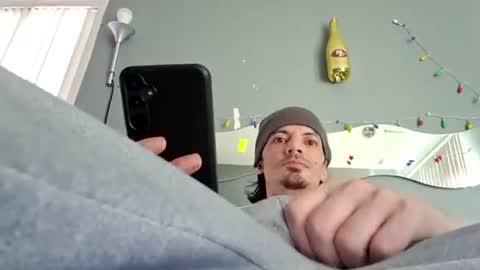 Snapshot of foreveryung723 chatting on October 29, 2025, 11:06 pm foreveryung723 online show from October 29, 2025, 11:06 pm