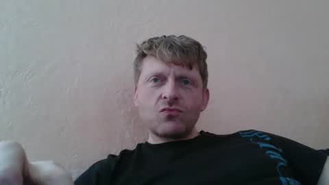 Snapshot of forgotten_lover chatting on February 13, 2026, 9:16 am forgotten_lover online show from February 13, 2026, 9:16 am