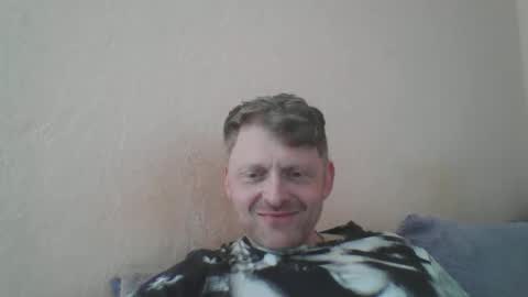 Snapshot of forgotten_lover chatting on May 4, 2026, 8:21 am forgotten_lover online show from May 4, 2026, 8:21 am