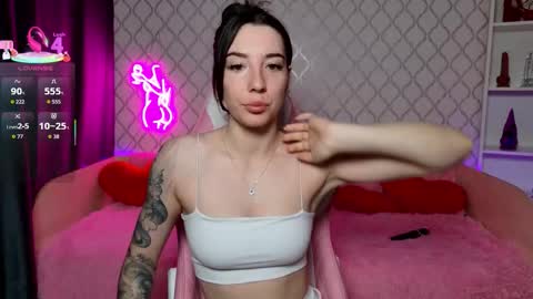 Lily online show from February 2, 2026, 12:53 am