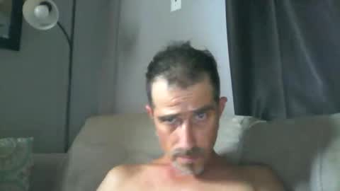 fouraide42 online show from October 23, 2025, 6:28 pm