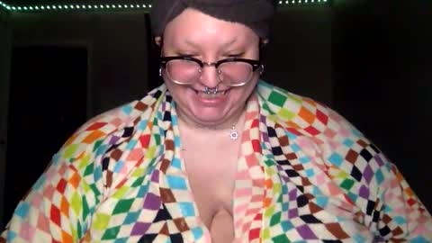 foxdarling96 online show from January 14, 2026, 10:58 pm