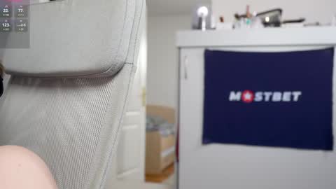 CUSTOM PHOTOS AND VIDEOS -  online show from December 27, 2024, 12:23 pm