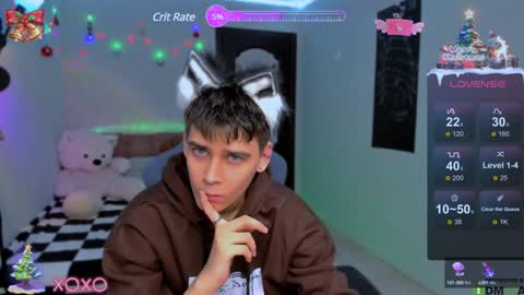 Foxicfu online show from December 25, 2024, 4:54 pm