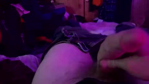 Snapshot of foxrun2 chatting on March 3, 2026, 2:18 am foxrun2 online show from March 3, 2026, 2:18 am