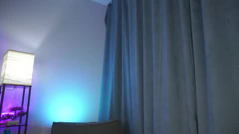 Eva online show from May 2, 2026, 6:46 pm