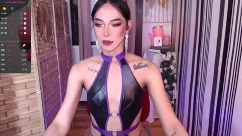 foxy_goddess online show from March 29, 2026, 12:49 pm