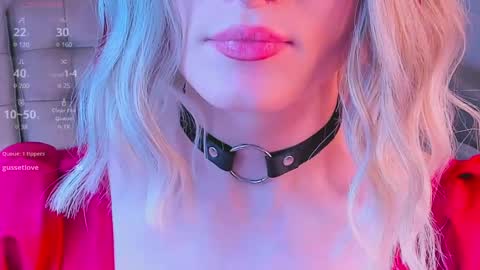 Snapshot of foxy_jpg chatting on February 7, 2025, 6:24 pm Sue online show from February 7, 2025, 6:24 pm
