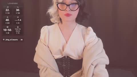 Snapshot of foxy_jpg chatting on February 28, 2025, 9:33 pm Sue online show from February 28, 2025, 9:33 pm