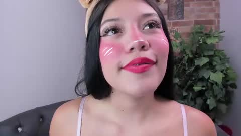 Loren online show from July 3, 2026, 11:16 am