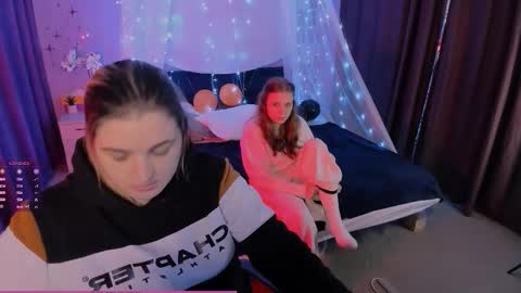 foxy_tease_ online show from November 2, 2025, 8:00 pm