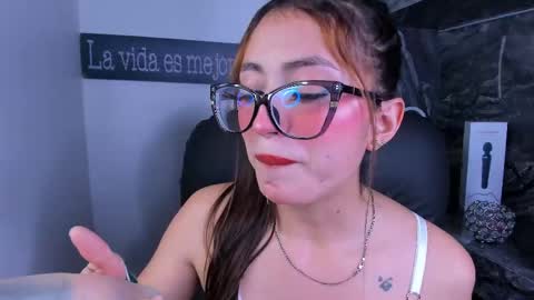 Miss Vilma online show from May 2, 2026, 6:02 pm