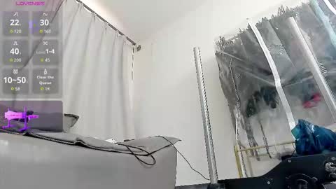 yiyi online show from March 22, 2026, 8:07 am