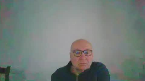 Snapshot of fra94 chatting on December 31, 2024, 1:41 pm fra94 online show from December 31, 2024, 1:41 pm