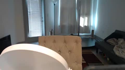 Snapshot of fragilemasochist chatting on February 15, 2025, 3:06 pm Angel online show from February 15, 2025, 3:06 pm