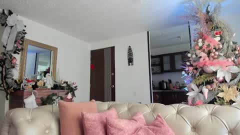 IM FRAIDER online show from December 2, 2024, 3:03 pm