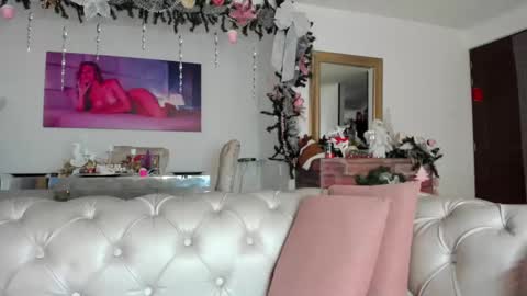 IM FRAIDER online show from December 28, 2024, 3:37 pm