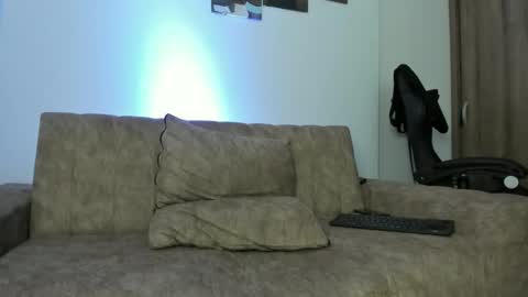 IM FRAIDER online show from February 9, 2026, 2:43 pm