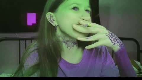 fran_bow online show from March 14, 2026, 9:42 pm