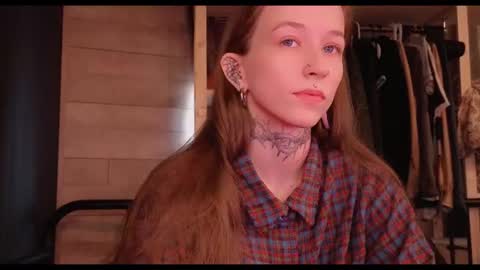 fran_bow online show from July 20, 2026, 12:40 pm
