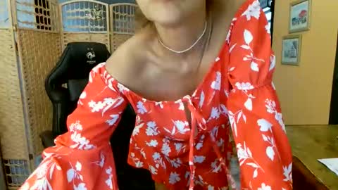 francelune online show from April 21, 2026, 1:28 pm