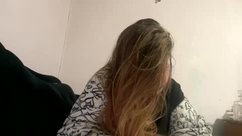 francescafey online show from January 23, 2025, 9:18 am