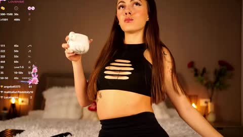 Franci online show from February 19, 2025, 9:14 pm