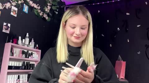 Liza online show from March 19, 2026, 8:46 pm