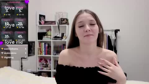 Francis online show from March 4, 2026, 12:33 pm