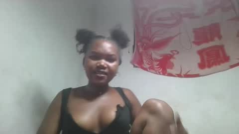 Snapshot of franckamby chatting on November 26, 2025, 10:44 pm franckamby online show from November 26, 2025, 10:44 pm