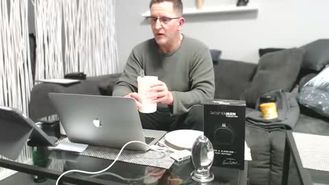 Frank online show from February 12, 2025, 1:37 pm